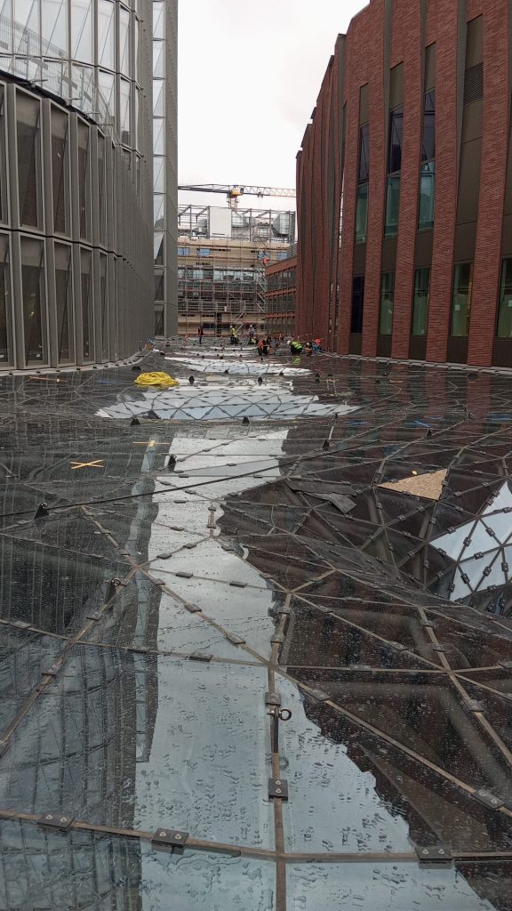 53ee0898-f76c-42fd-99a1-321717ea67db