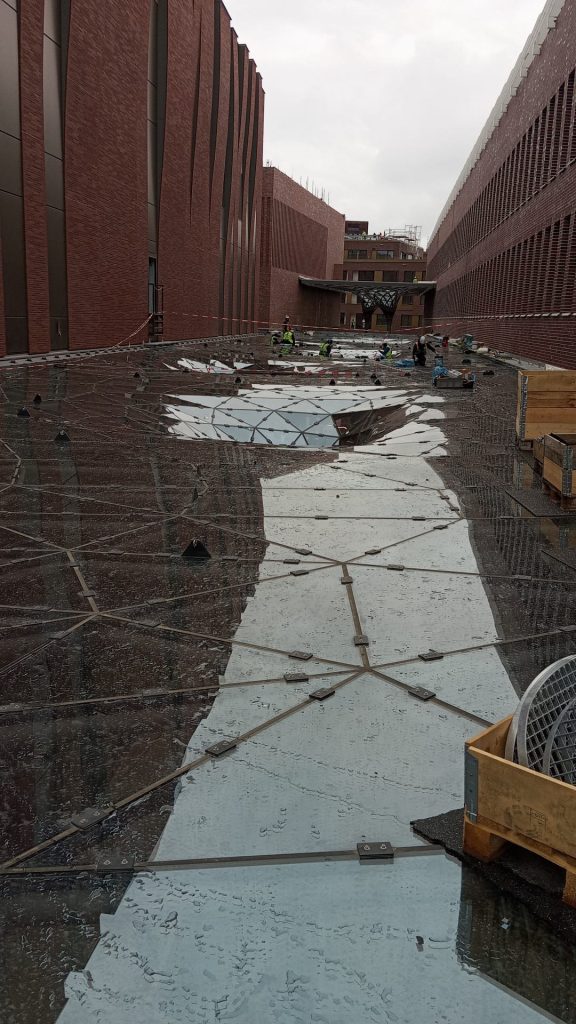 a299d9ae-224d-4c3b-bd55-90a30c447f09